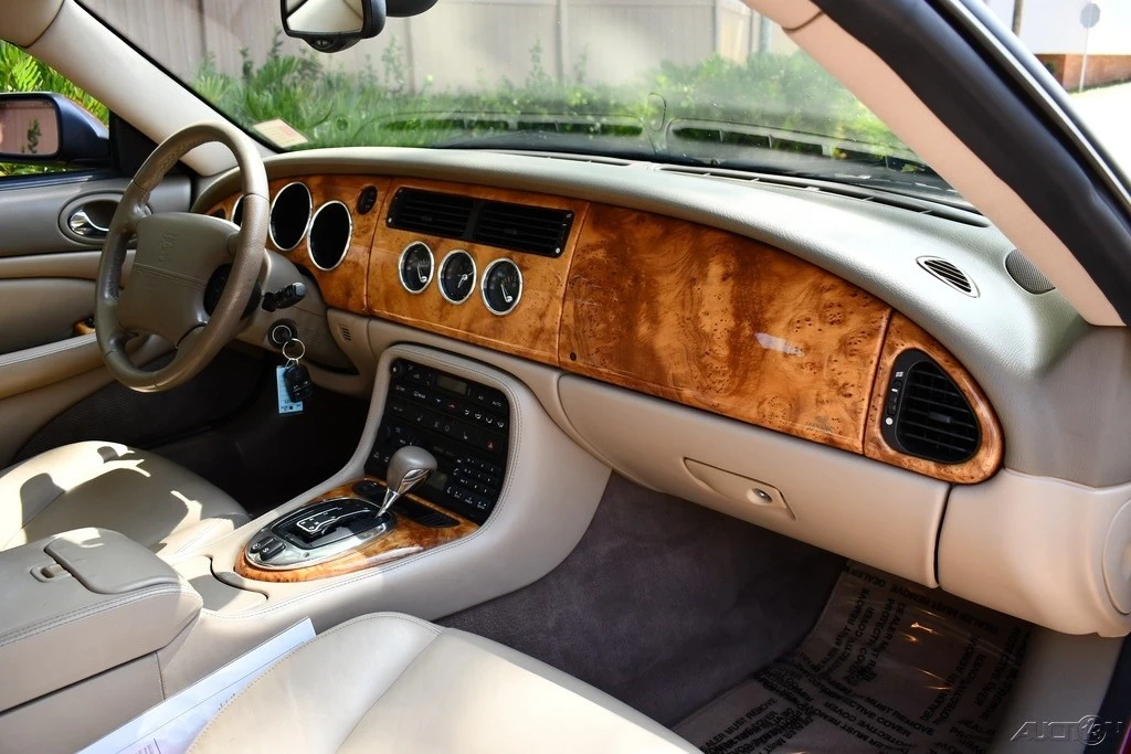2006 Jaguar X100 XK8 - Image 16 of 21