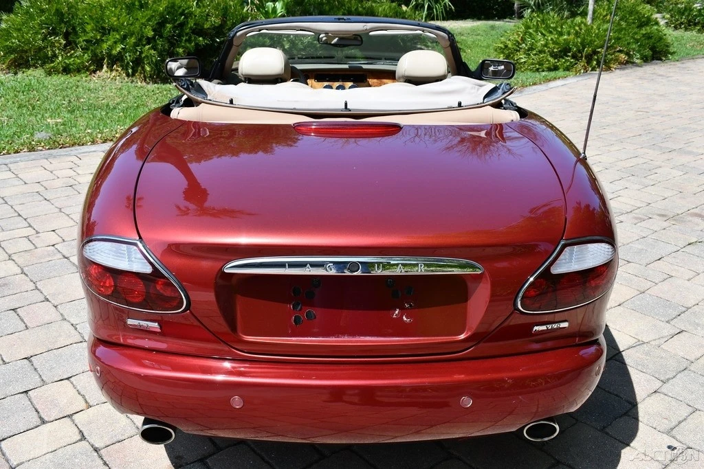 2006 Jaguar X100 XK8 - Image 9 of 24