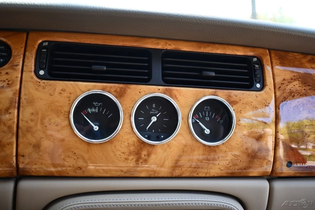2006 Jaguar X100 XK8 - Image 18 of 24