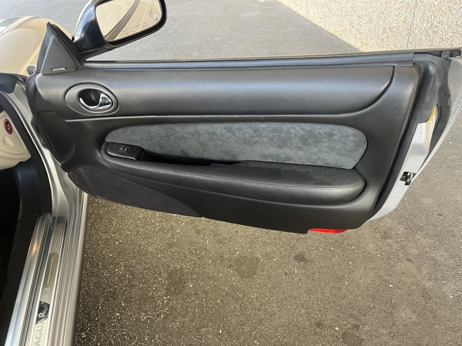 2006 Jaguar X100 XK8 - Image 13 of 20