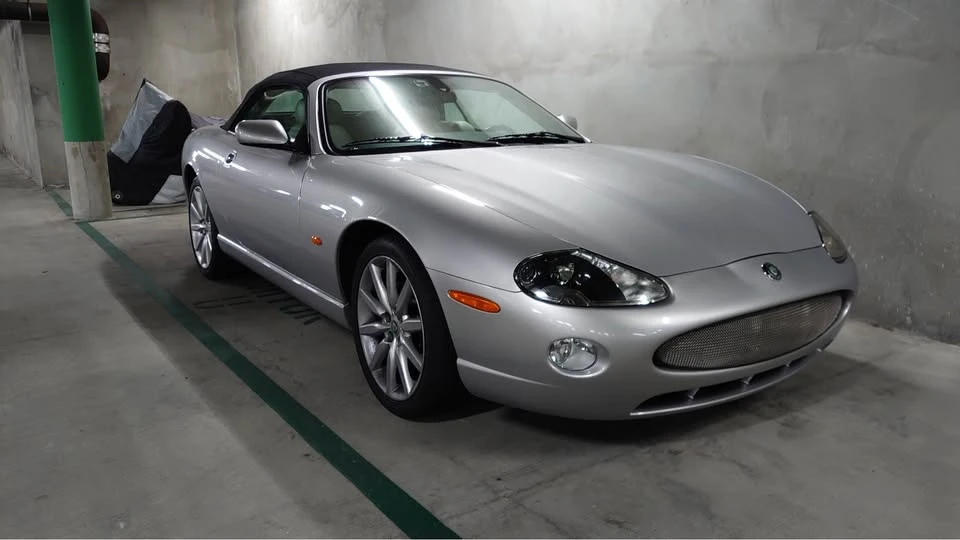 2006 Jaguar X100 XK8 - Image 2 of 8
