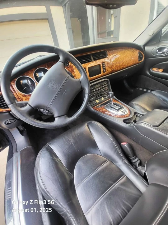 2006 Jaguar X100 XK8 - Image 8 of 9