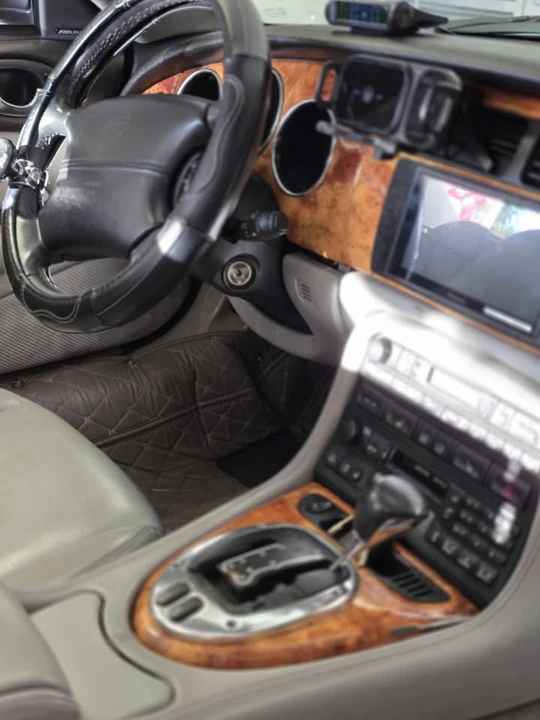 2006 Jaguar X100 XK8 - Image 19 of 20
