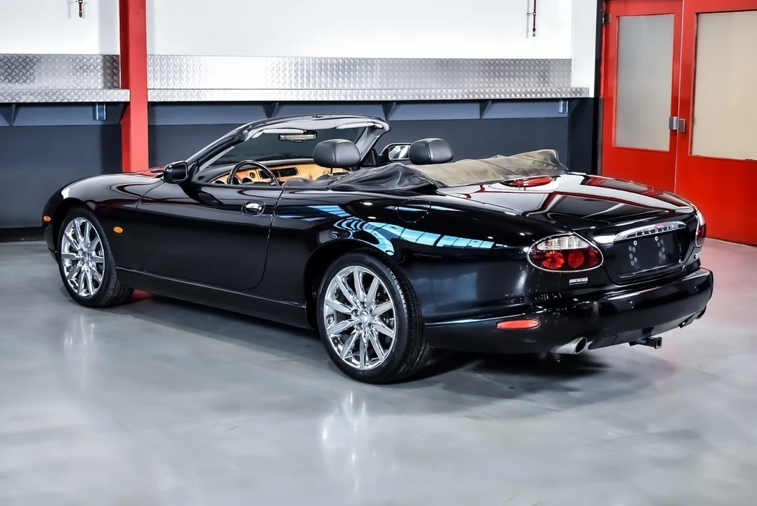 2006 Jaguar X100 XK8 - Image 7 of 30