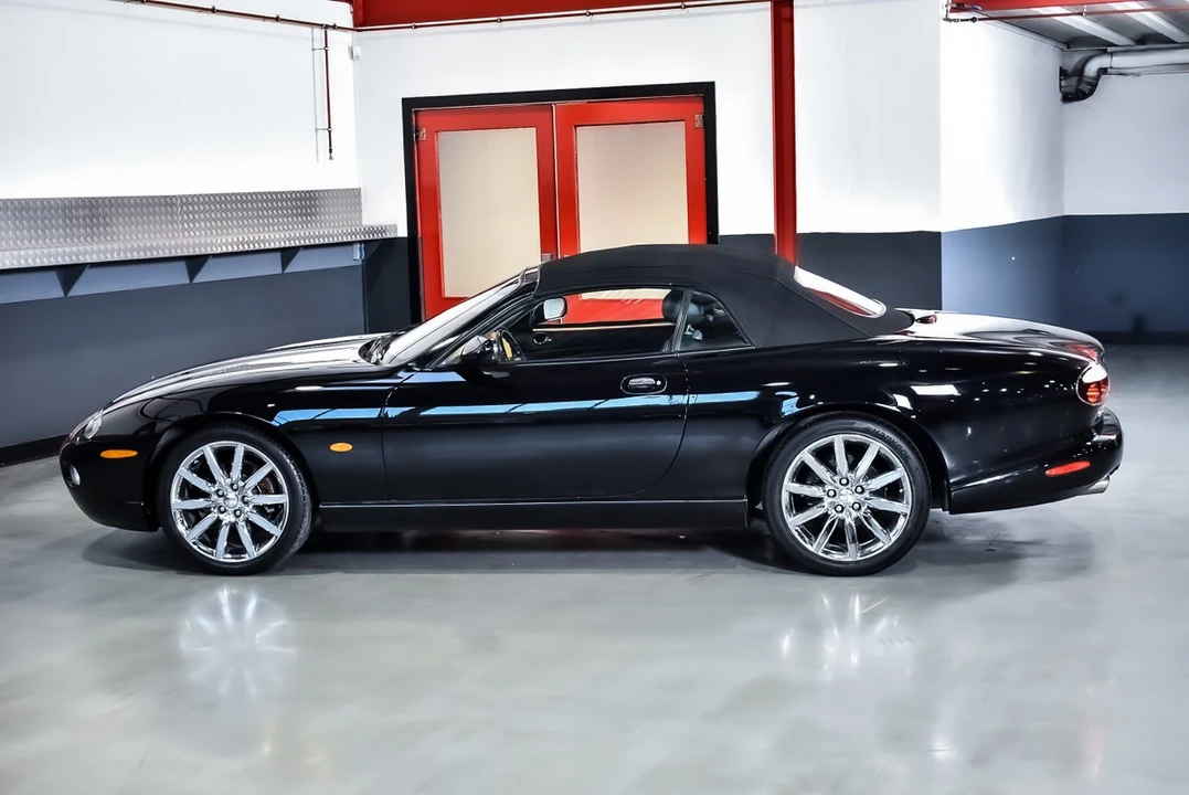 2006 Jaguar X100 XK8 - Image 17 of 30
