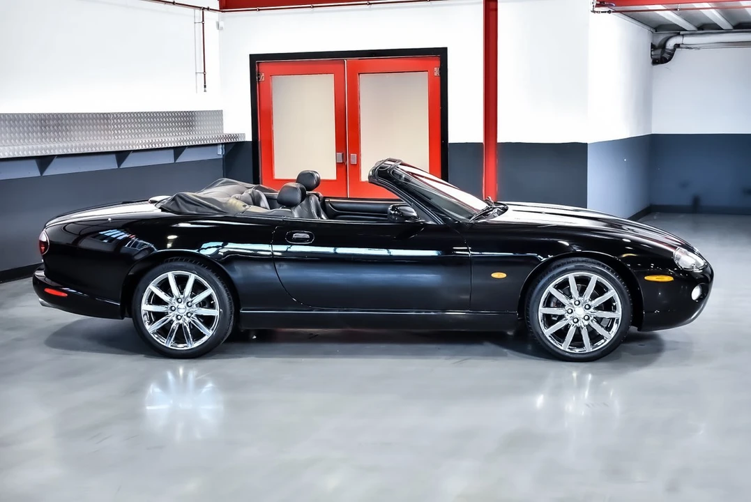 2006 Jaguar X100 XK8 - Image 13 of 30