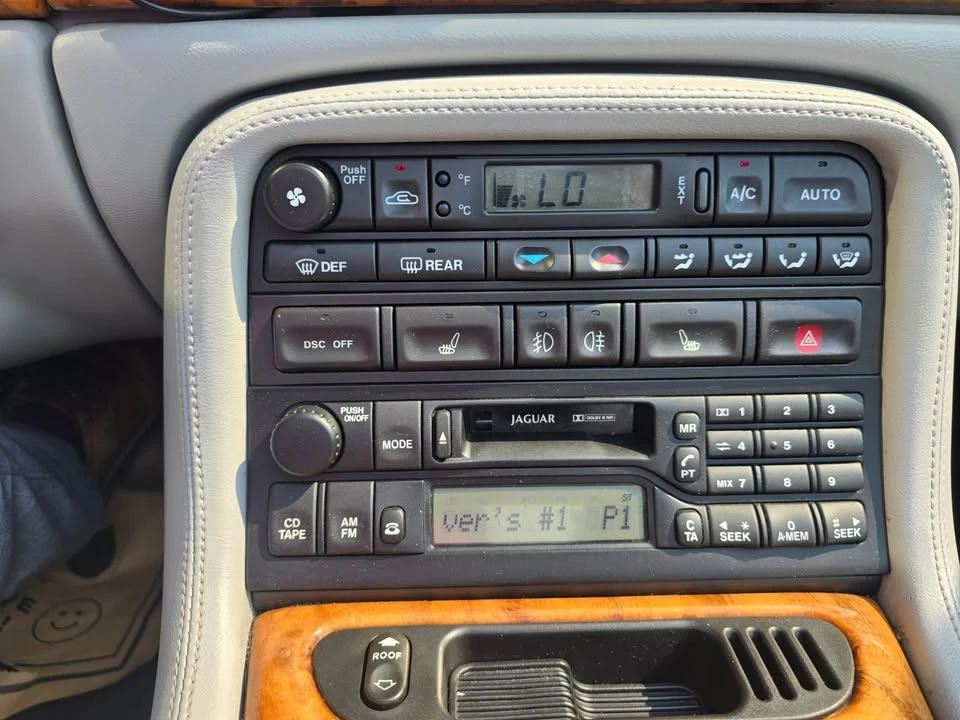 2006 Jaguar X100 XK8 - Image 14 of 16