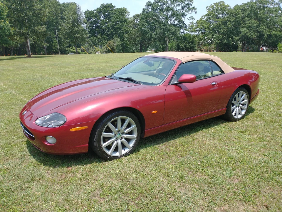 2006 Jaguar X100 XK8 - Image 12 of 31