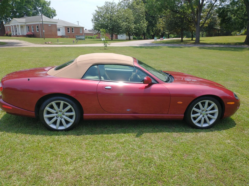 2006 Jaguar X100 XK8 - Image 15 of 31