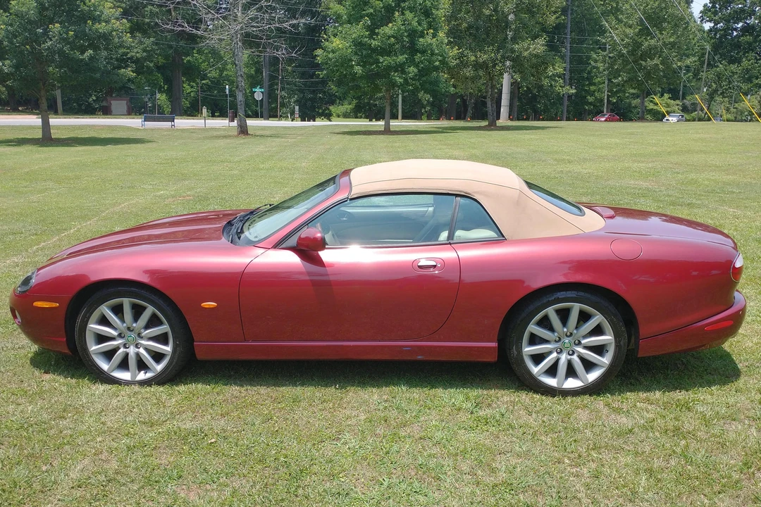 2006 Jaguar X100 XK8 - Image 13 of 31