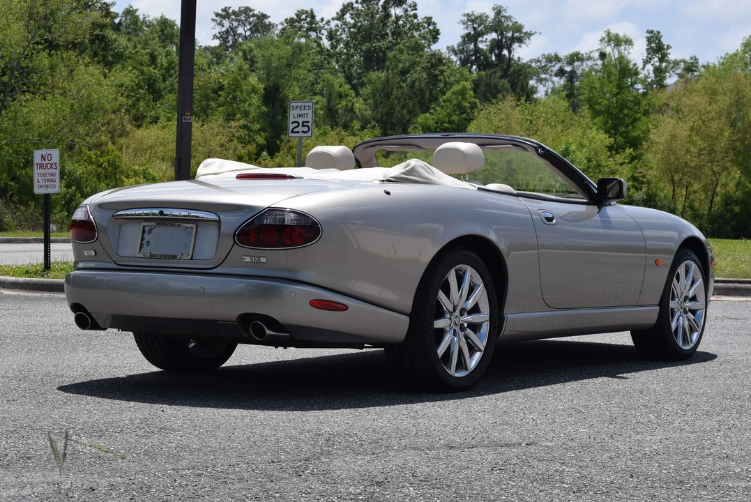 2006 Jaguar X100 XK8 - Image 10 of 31