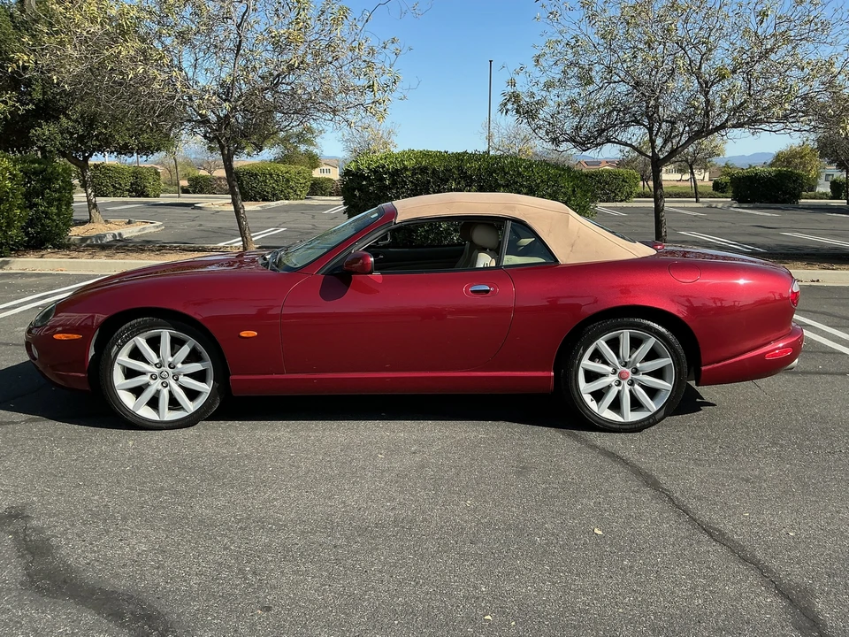 2006 Jaguar X100 XK8 - Image 16 of 31