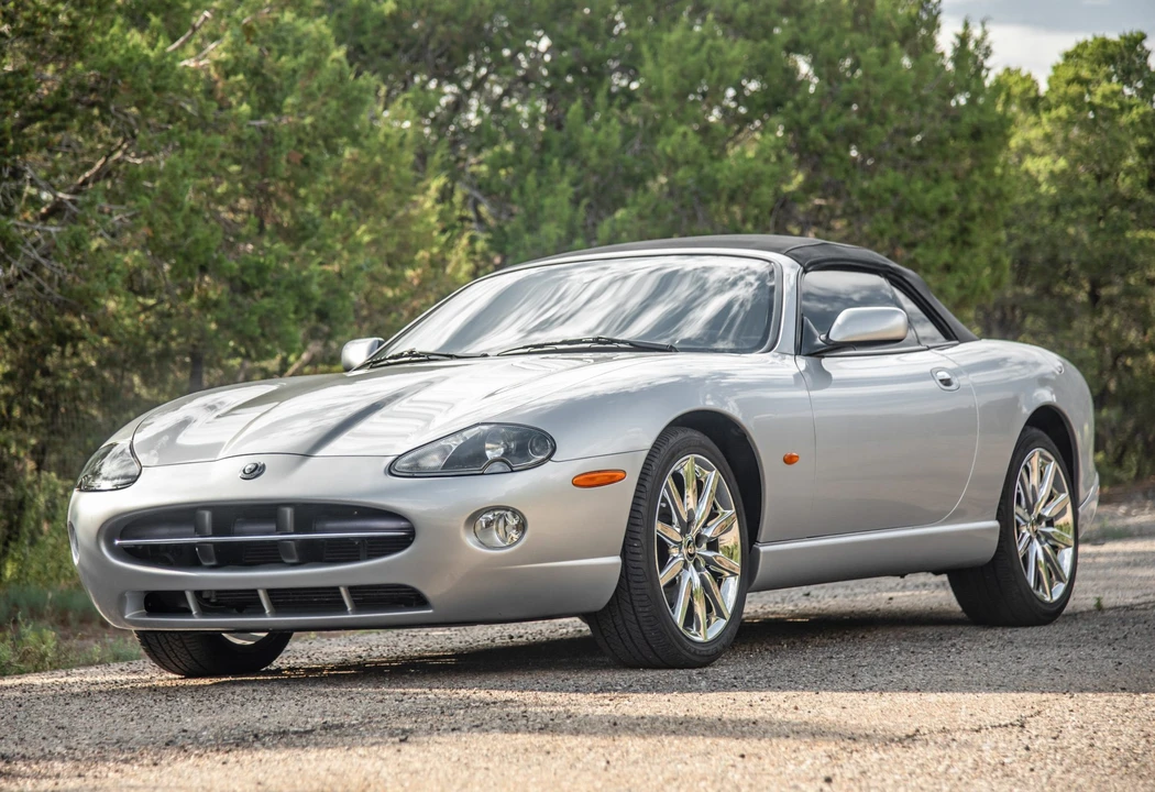 2006 Jaguar X100 XK8 - Image 2 of 31