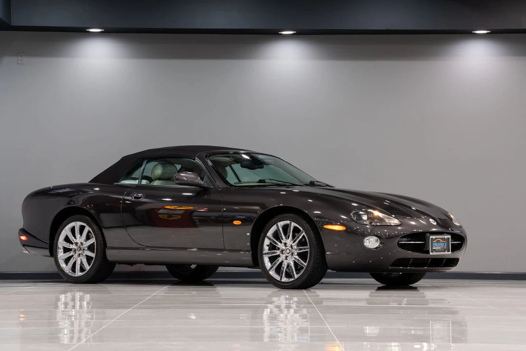 2006 Jaguar X100 XK8 - Image 17 of 31