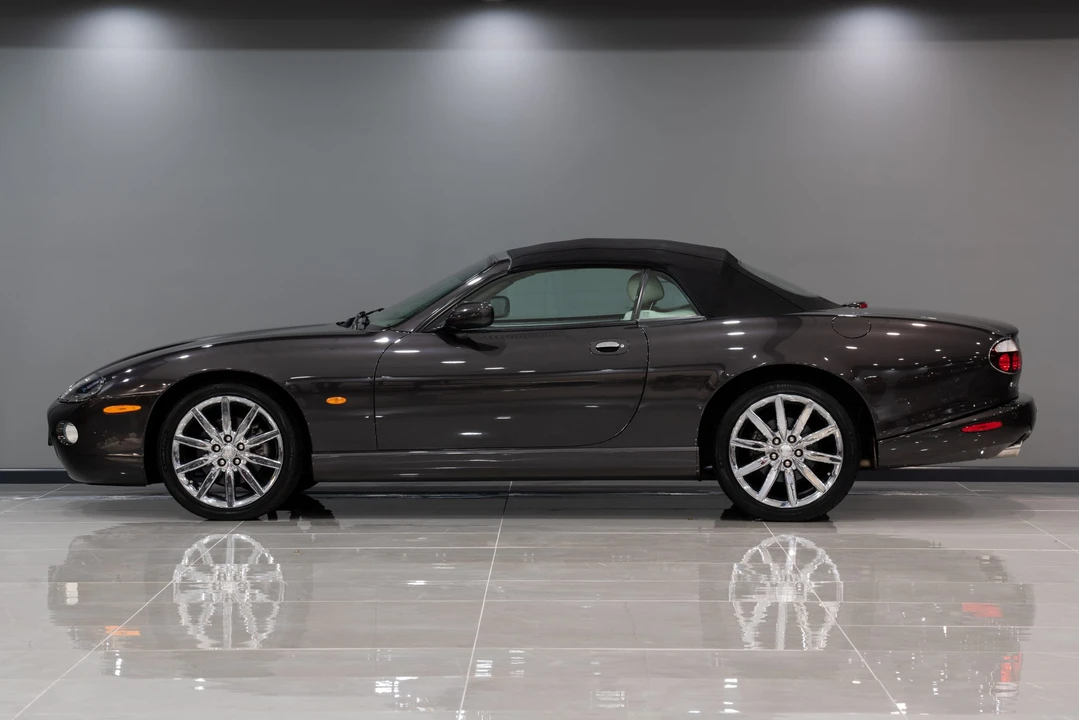 2006 Jaguar X100 XK8 - Image 10 of 31