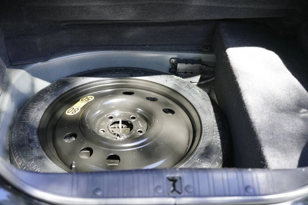 2006 Jaguar X100 XK8 - Image 11 of 15