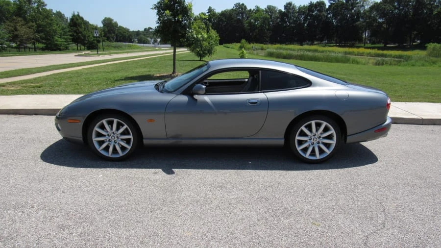 2006 Jaguar X100 XK8 - Image 2 of 8