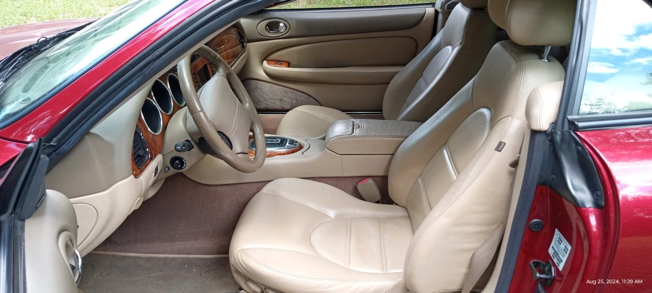2006 Jaguar X100 XK8 - Image 16 of 21