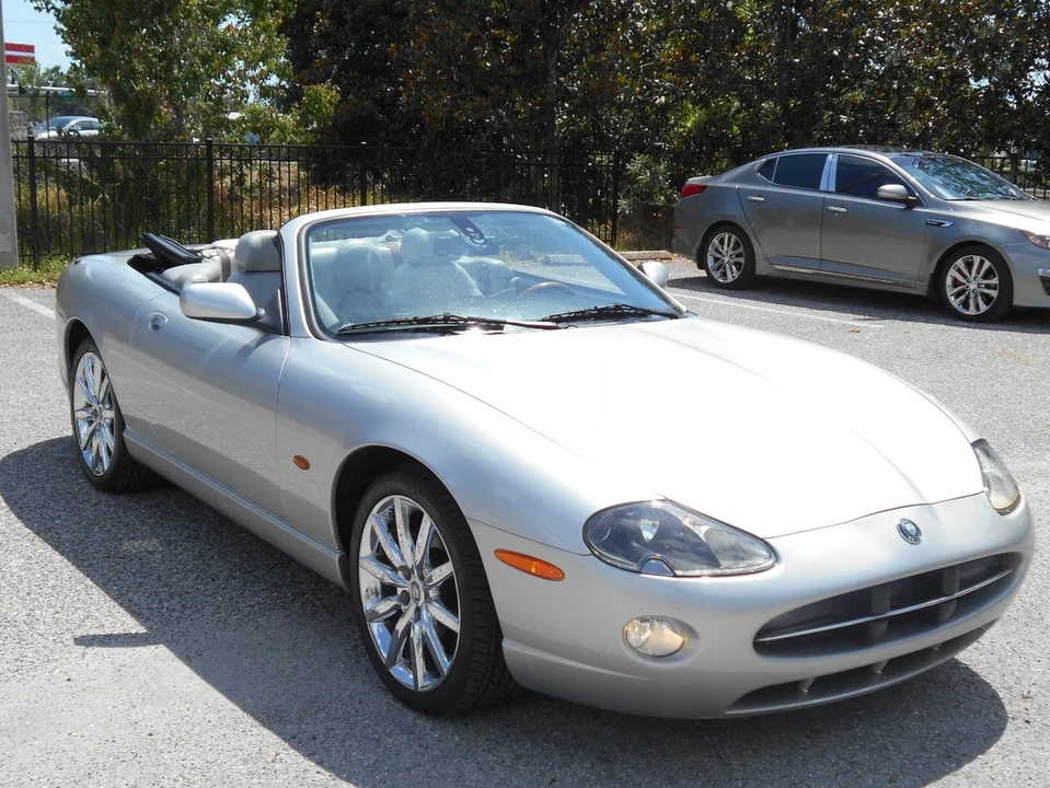 2006 Jaguar X100 XK8 - Image 11 of 21