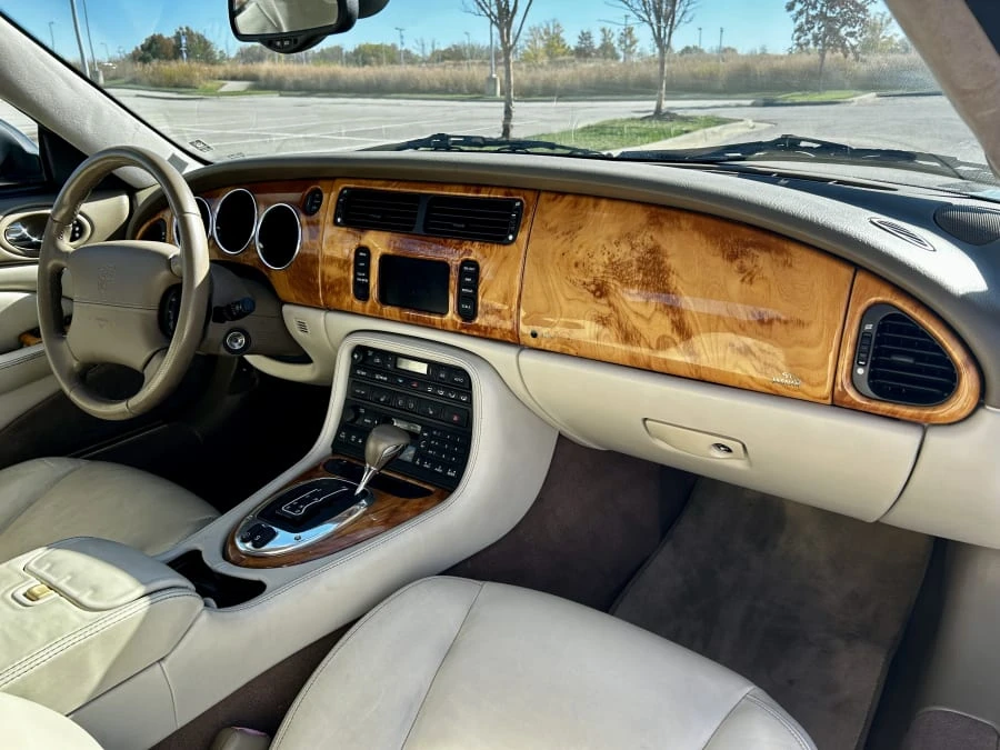 2006 Jaguar X100 XK8 - Image 14 of 15