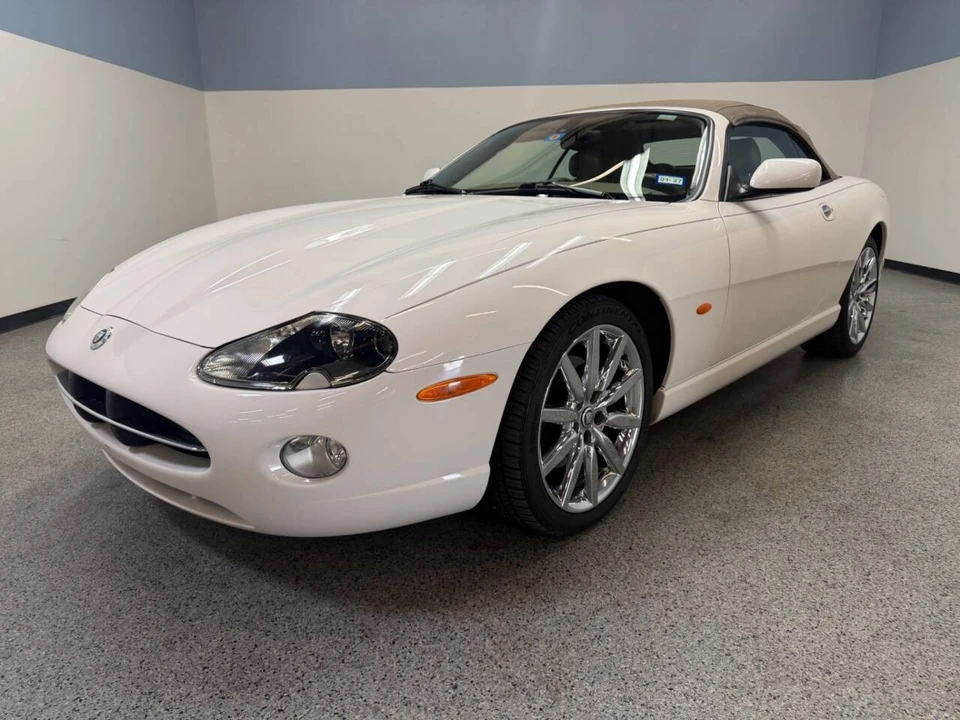 2006 Jaguar X100 XK8 - Image 3 of 31