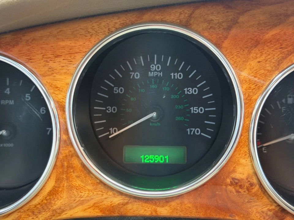 2006 Jaguar X100 XK8 - Image 19 of 31
