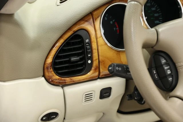 2006 Jaguar X100 XK8 - Image 11 of 12