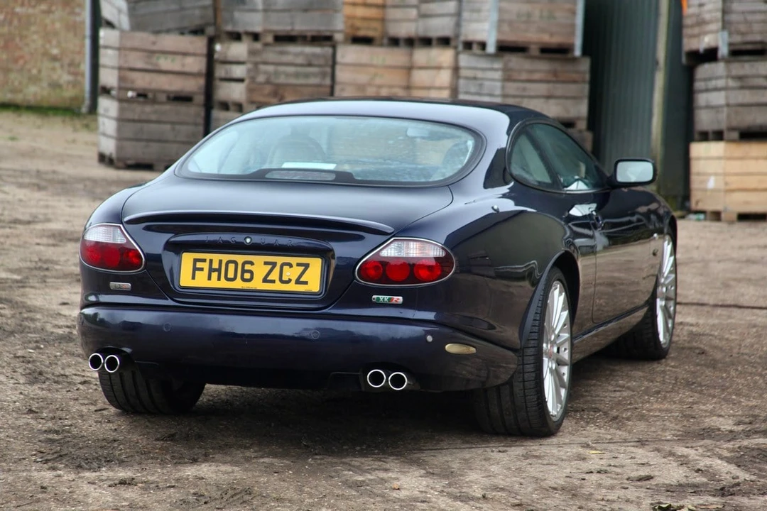 2005 Jaguar X100 XKR - Image 8 of 30