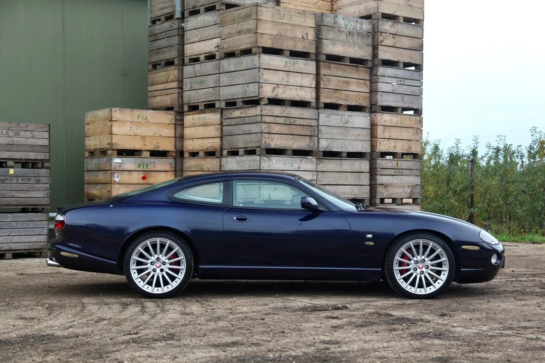 2005 Jaguar X100 XKR - Image 12 of 30