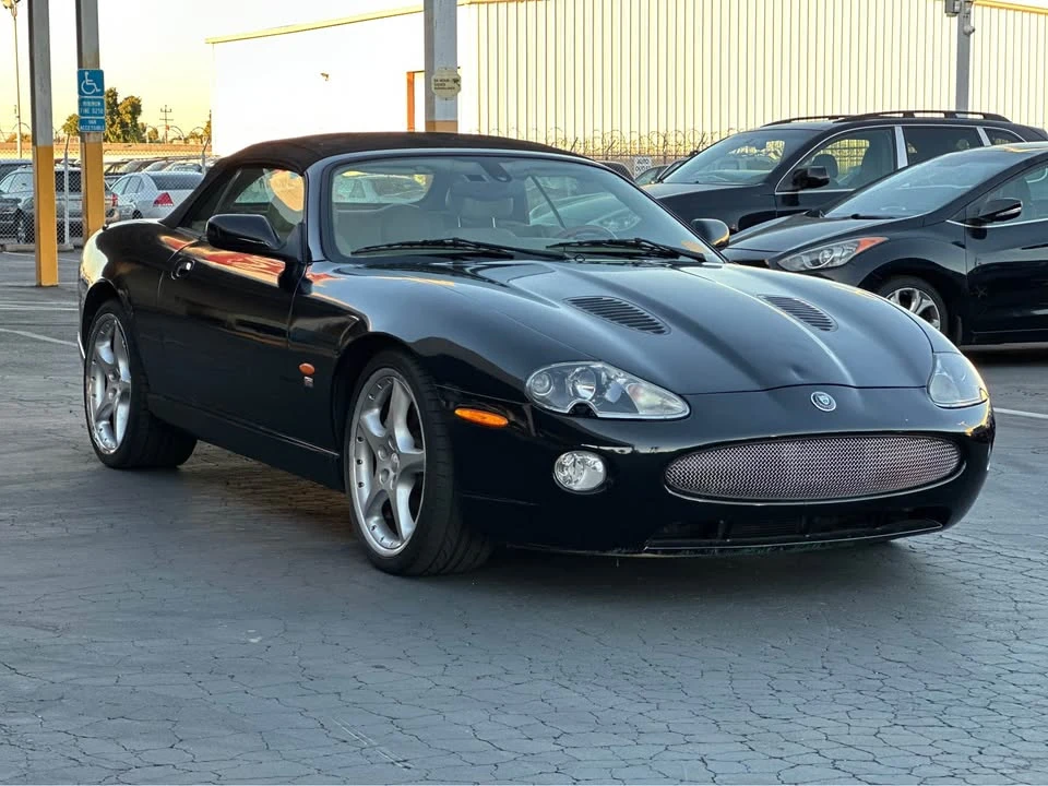 2006 Jaguar X100 XKR - Image 2 of 15
