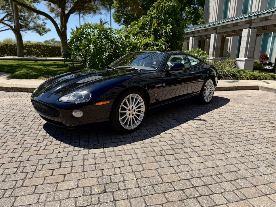 2006 Jaguar X150 XKR - Image 2 of 31