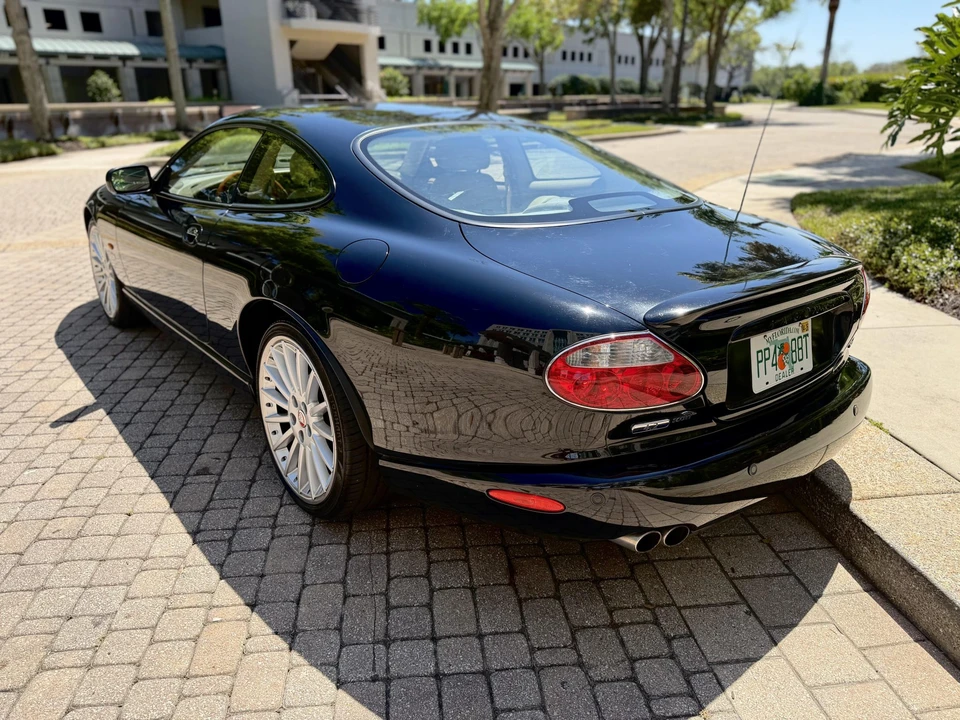 2006 Jaguar X150 XKR - Image 16 of 31