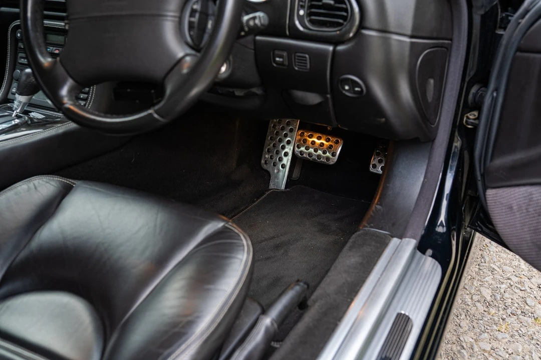 2006 Jaguar X100 XKR - Image 25 of 30