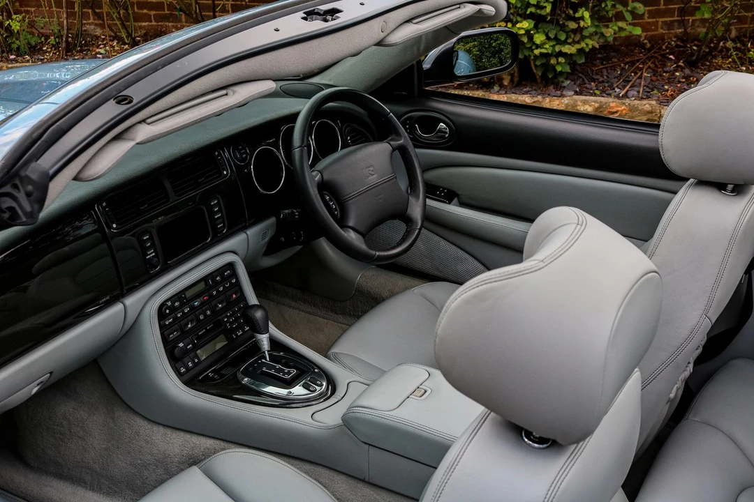 2006 Jaguar X100 XKR - Image 22 of 30