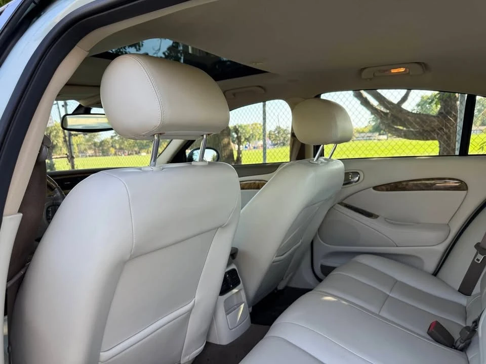 2006 Jaguar S-Type 2nd Gen - Image 19 of 20