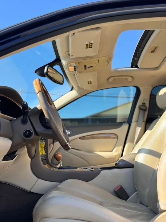 2006 Jaguar S-Type 2nd Gen - Image 11 of 16