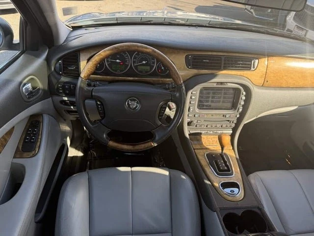 2006 Jaguar S-Type 2nd Gen - Image 10 of 19