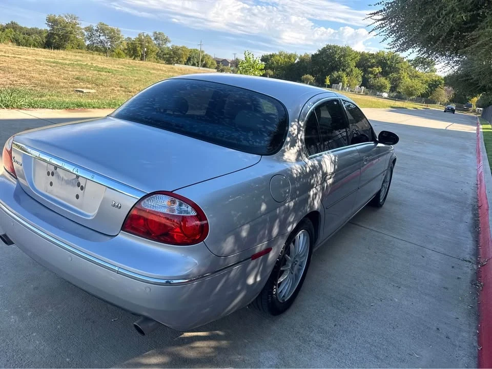 2006 Jaguar S-Type 2nd Gen - Image 9 of 16