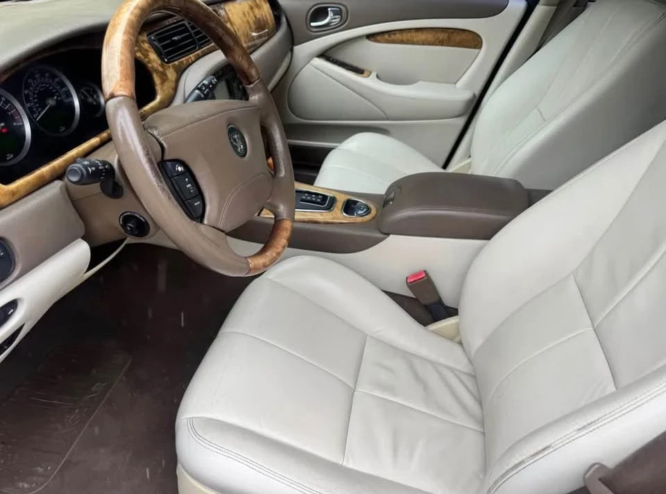 2006 Jaguar S-Type 2nd Gen - Image 10 of 16