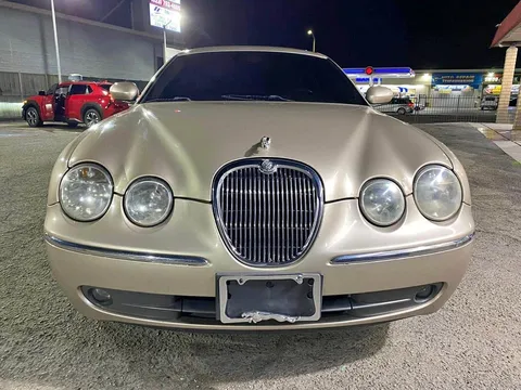 2006 Jaguar S-Type V8