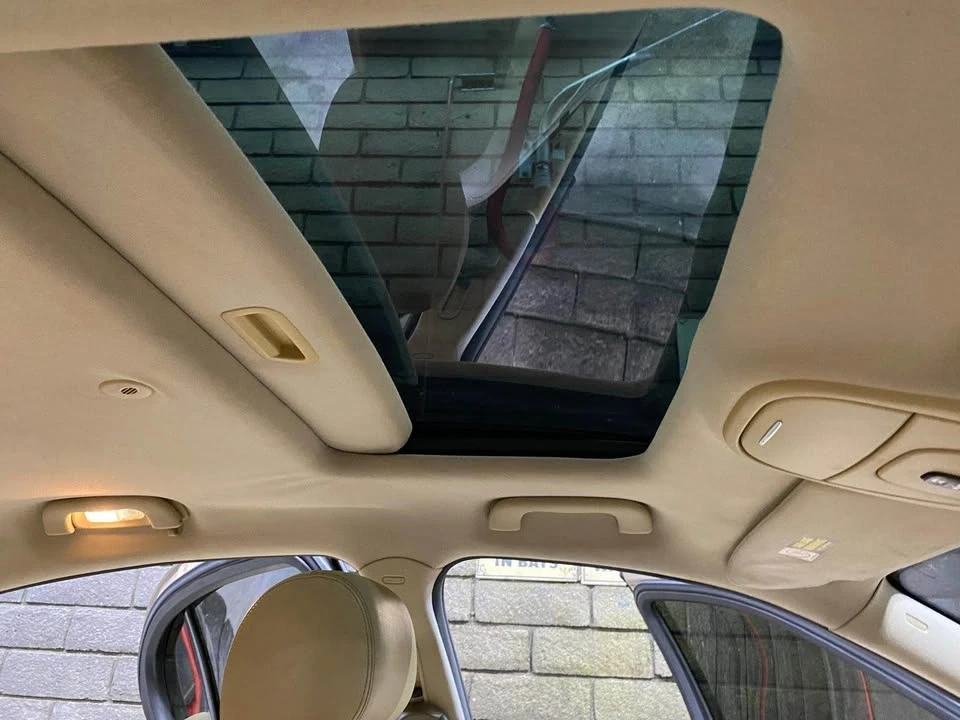 2006 Jaguar S-Type 2nd Gen - Image 17 of 20