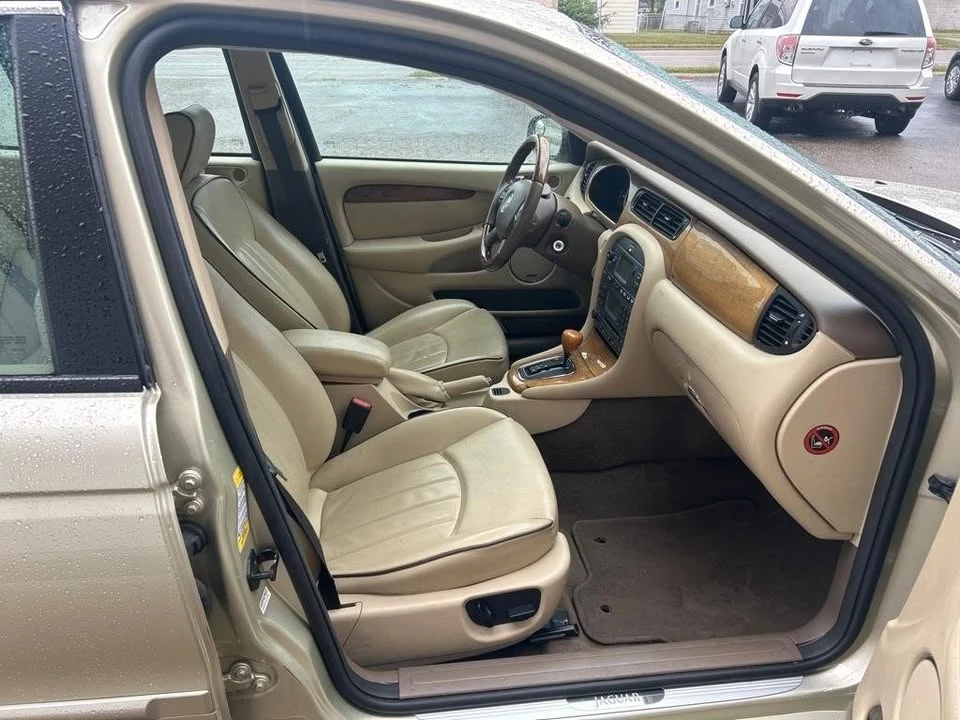 2006 Jaguar X-Type - Image 16 of 20