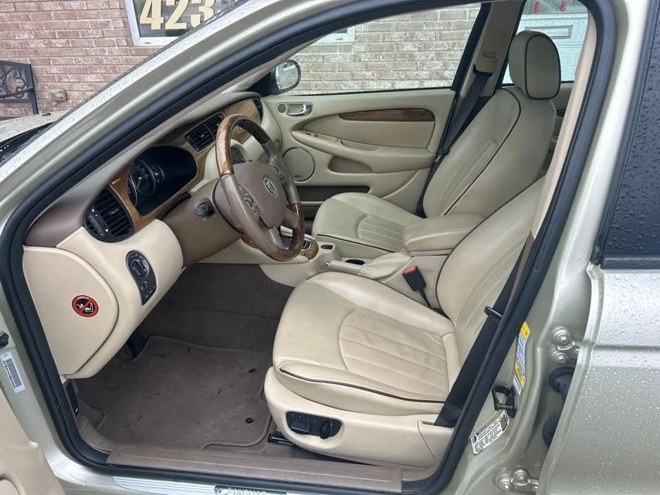 2006 Jaguar X-Type - Image 10 of 20
