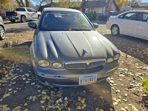 2006 Jaguar X-Type 2.5L Sedan