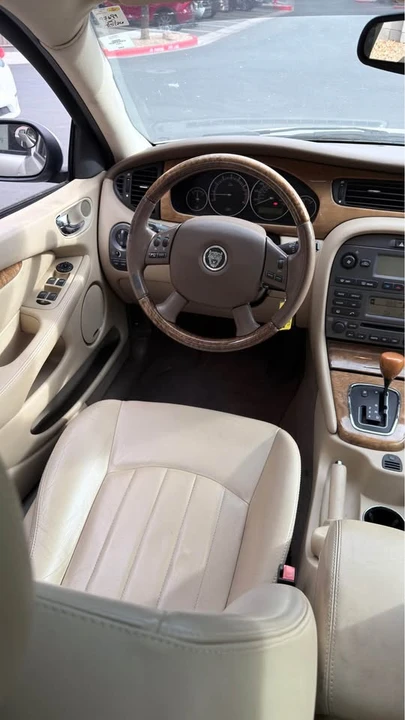 2006 Jaguar X-Type - Image 8 of 10