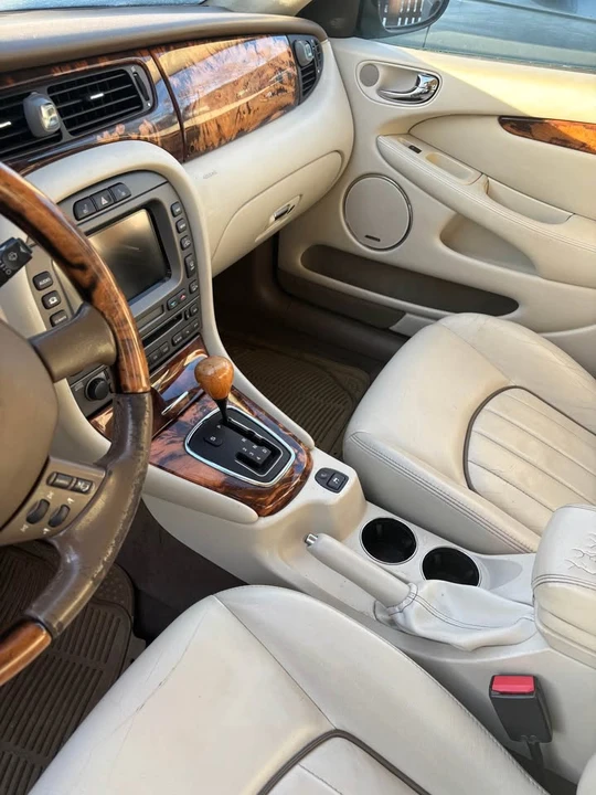 2006 Jaguar X-Type - Image 8 of 9