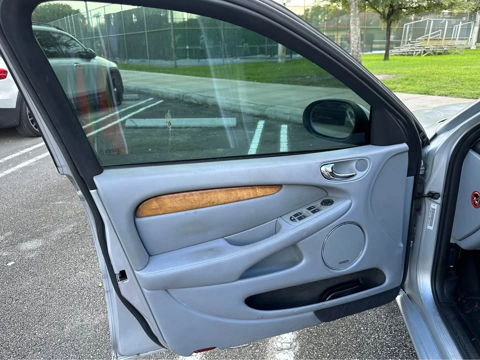 2006 Jaguar X-Type - Image 13 of 20