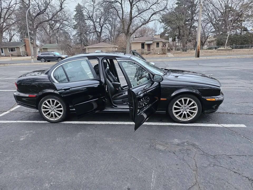2006 Jaguar X-Type - Image 9 of 15