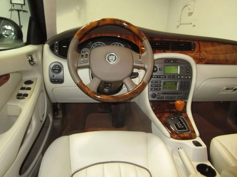 2006 Jaguar X-Type - Image 15 of 20