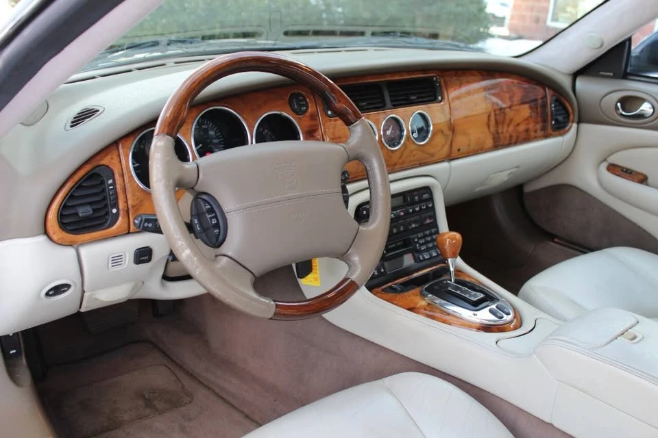 2006 Jaguar X100 XK8 - Image 16 of 16
